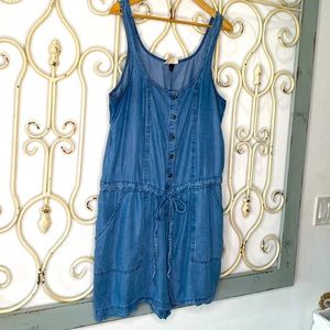 Denim romper Universal Threads
